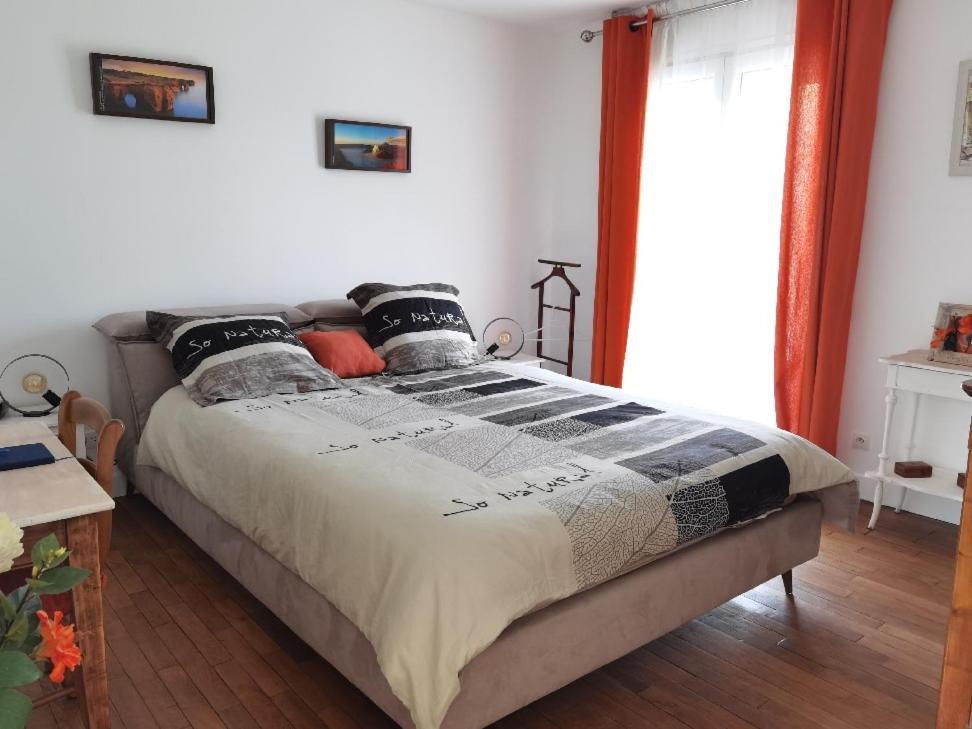 Les Pingouins De La Marne Bed & Breakfast Le Perreux-Sur-Marne Exterior foto