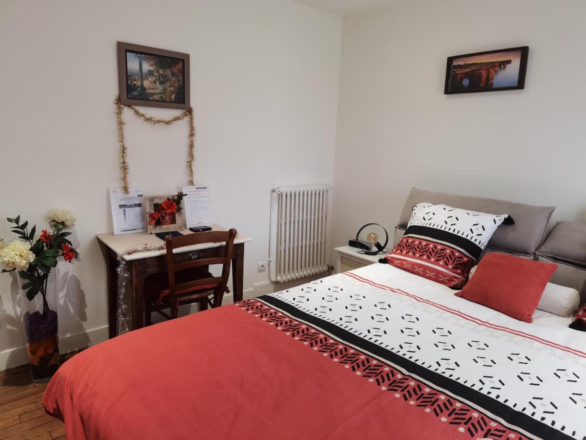 Les Pingouins De La Marne Bed & Breakfast Le Perreux-Sur-Marne Exterior foto