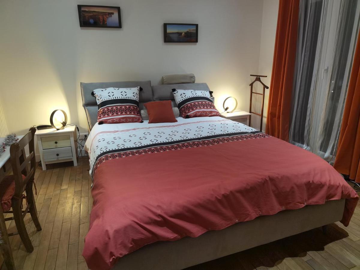 Les Pingouins De La Marne Bed & Breakfast Le Perreux-Sur-Marne Exterior foto