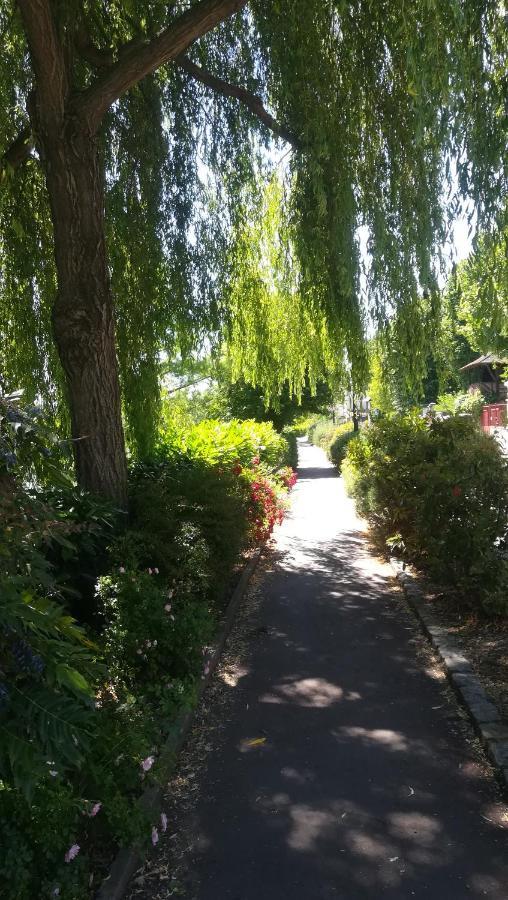 Les Pingouins De La Marne Bed & Breakfast Le Perreux-Sur-Marne Exterior foto