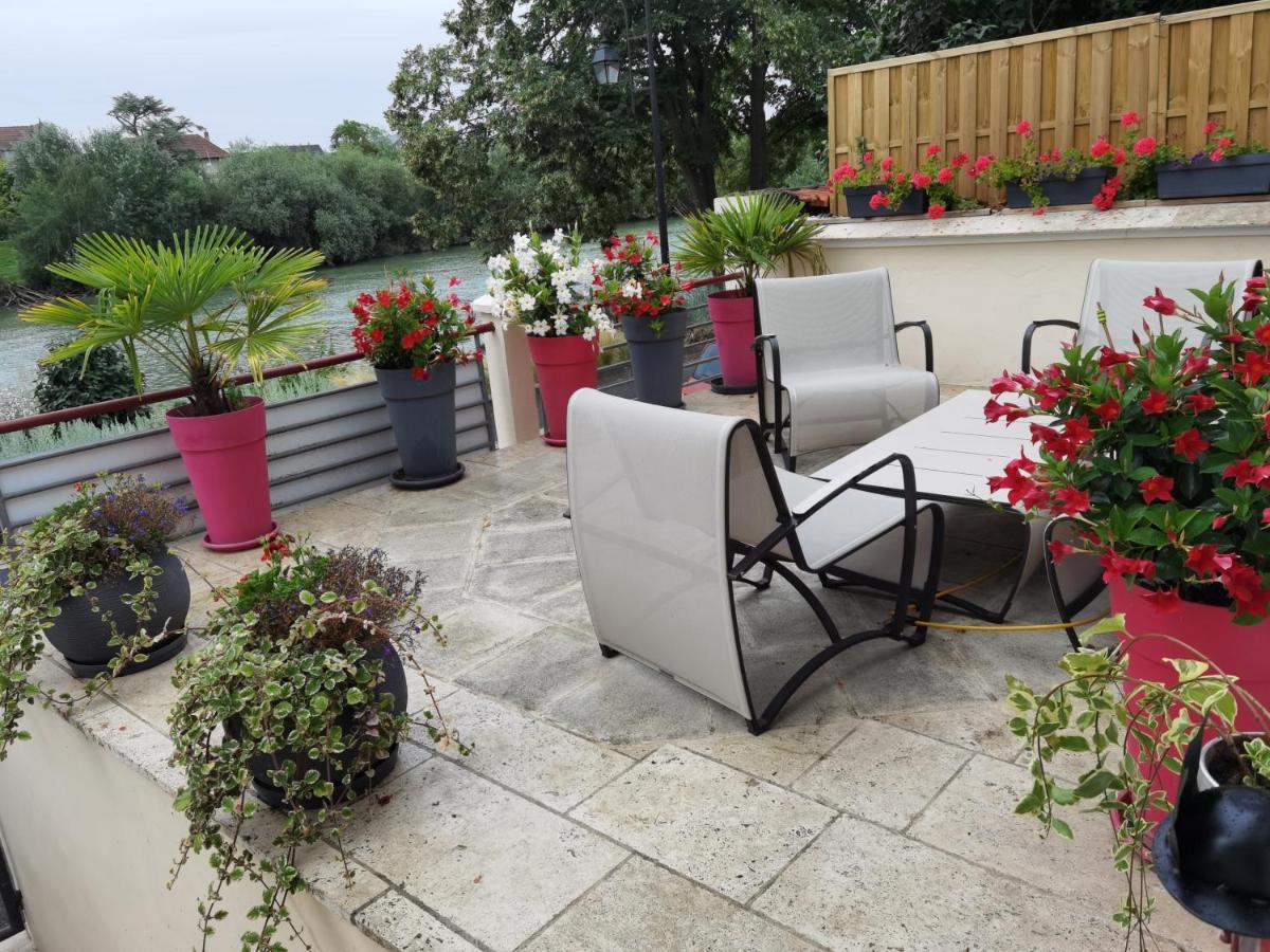 Les Pingouins De La Marne Bed & Breakfast Le Perreux-Sur-Marne Exterior foto